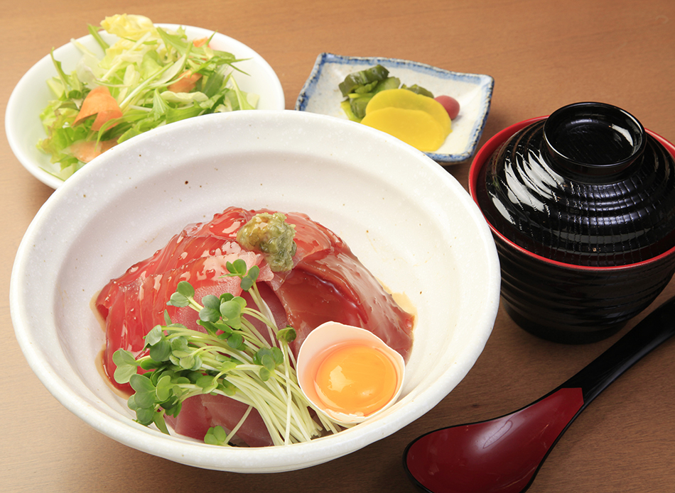 まぐろづけ丼